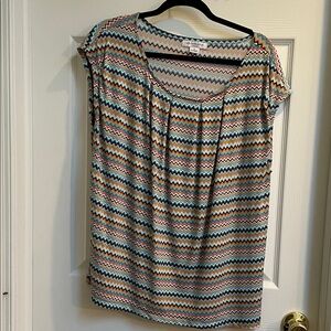 Liz Claiborne Multicolor Chevron Short Sleeve Top